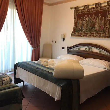 Hotel Euro House Airport