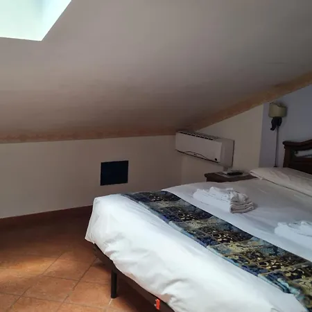 Euro House Airport