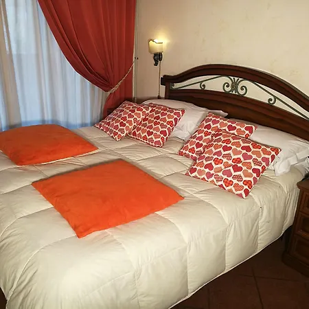 Euro House Airport 4*