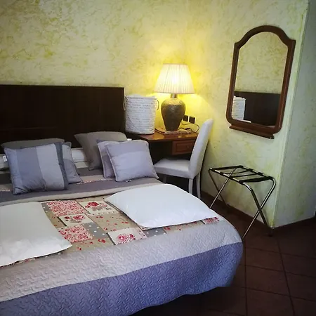 Отель Euro House Airport