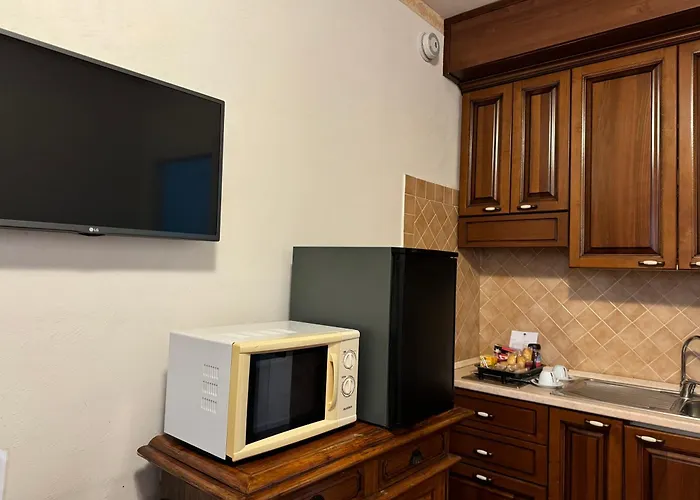 Отель Euro House Airport