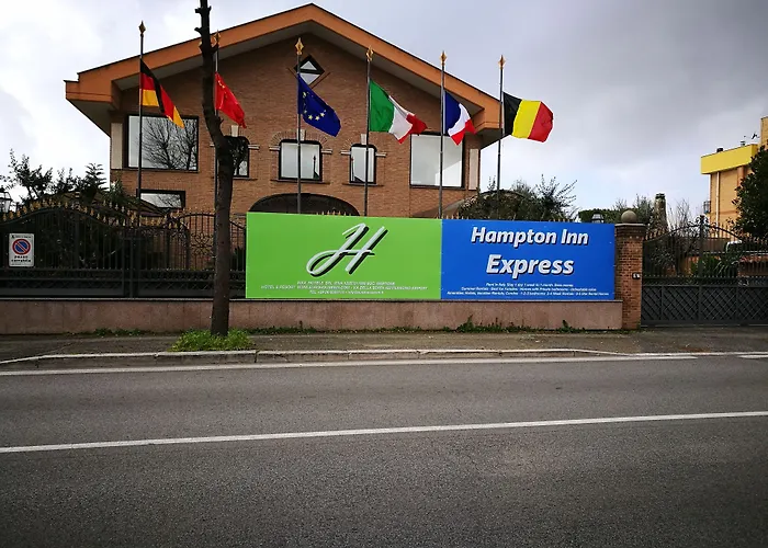 Euro House Airport